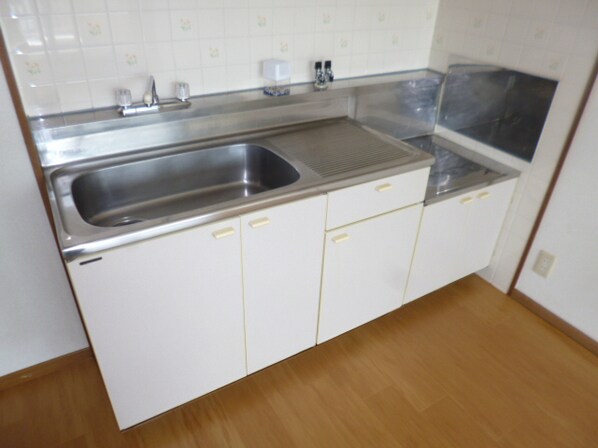 亀山駅 徒歩11分 2階の物件内観写真